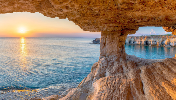The landscape of Florence is perfect for a wedding