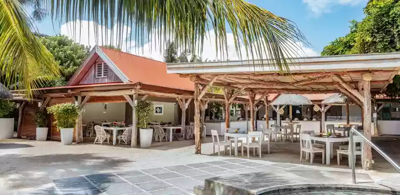 Zilwa Attitude Hotel