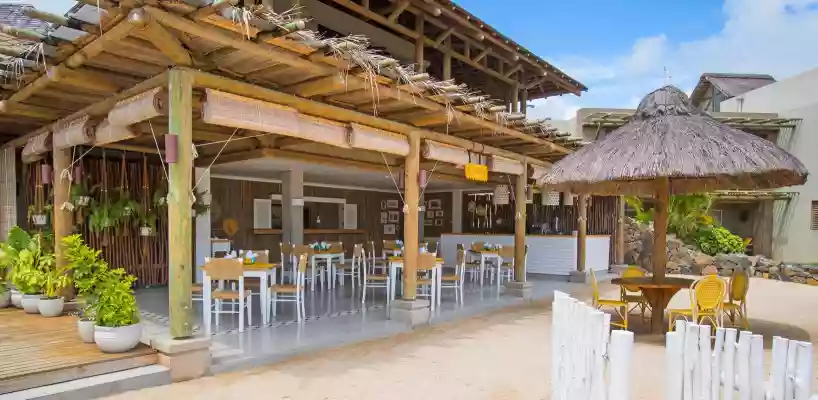 Zilwa Attitude Hotel