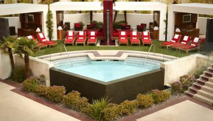 MandalayBayMooreaBeachClubPavillions_low-370