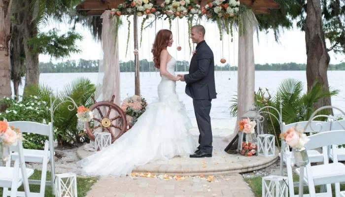 Paradise-Cove---wedding-couple-391